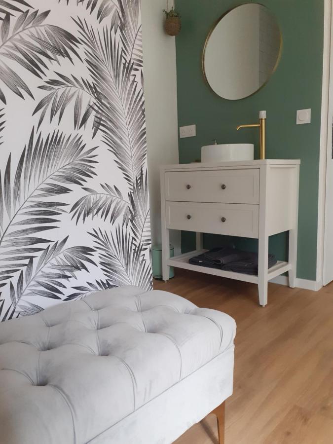 L Escapade Apartment